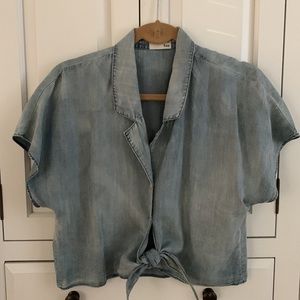 Wilfred cropped chambray shirt